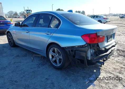 2015 BMW 328I xDrive z USA, uszkodzony, nr VIN WBA3B5G58FNS12868